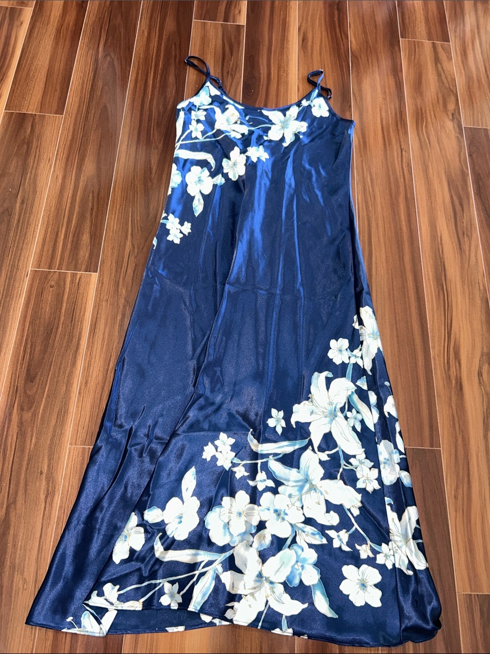 Medium Jones New York long nightgown sleep pajama dress